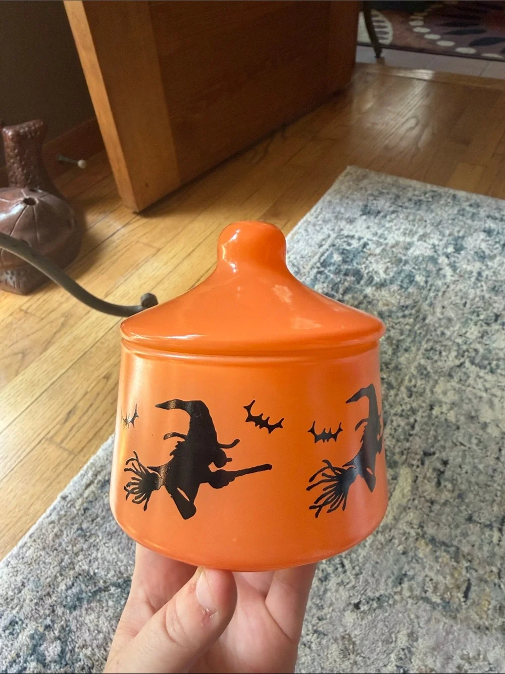 Vintage Indiana Glass Halloween Witch Bat Lidded Jar Candy Dish